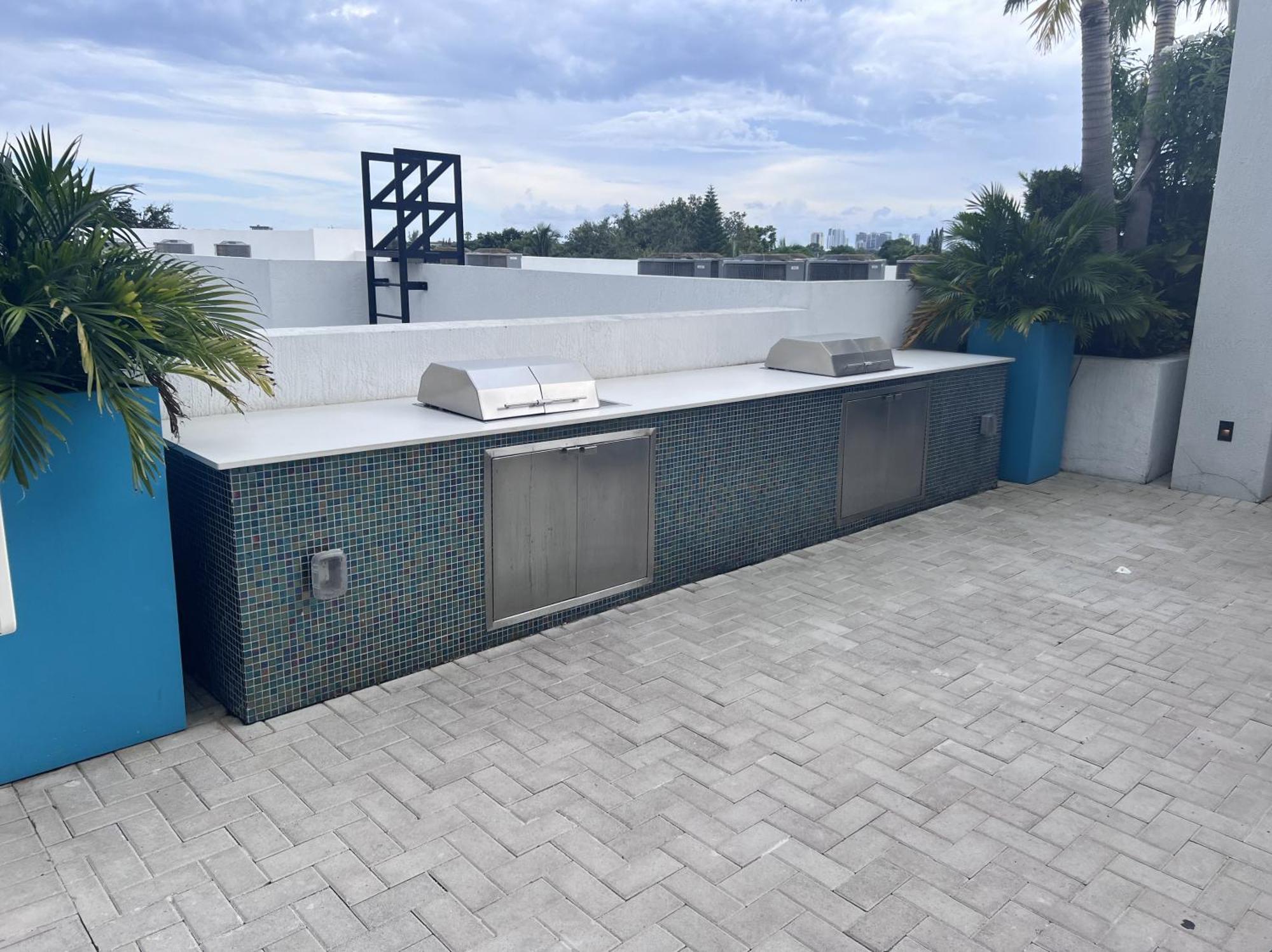 Master Bed Room In Calle Ocho Miami Exterior photo